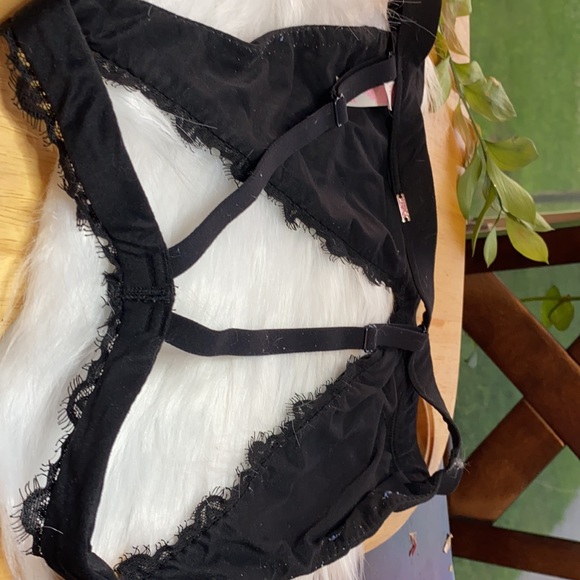 Bralette - Picture 7 of 8